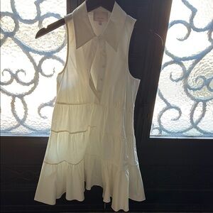 Sleeveless Tiered Collared Tank Top - White